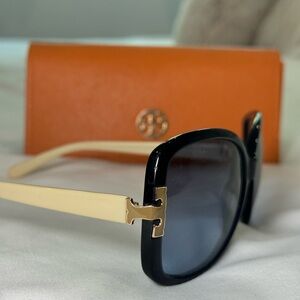 Tory Burch Sunglasses TY7022